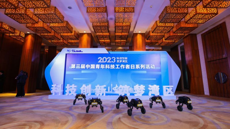 APP外包开发全包报价揭秘：影响因素与合理评估